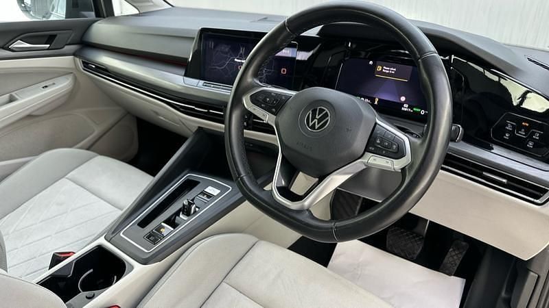 Used VW Golf VIII Style 204 HP (150 kW) 2022 Grey Hatchback