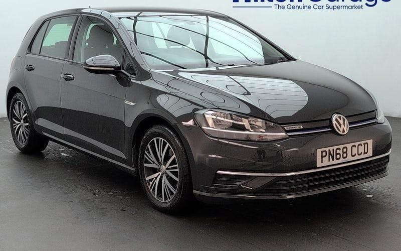 Grey Used 2018 VW Golf VII SE Hatchback | £13,450 (Fair price) - Image 1/4