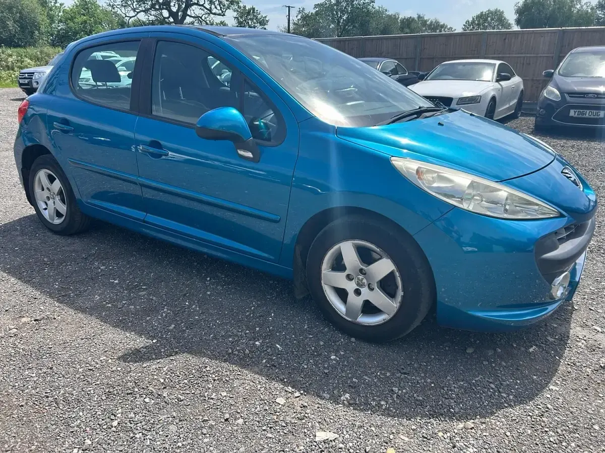Used Peugeot 207 95 HP (69 kW) 2008 Blue Hatchback