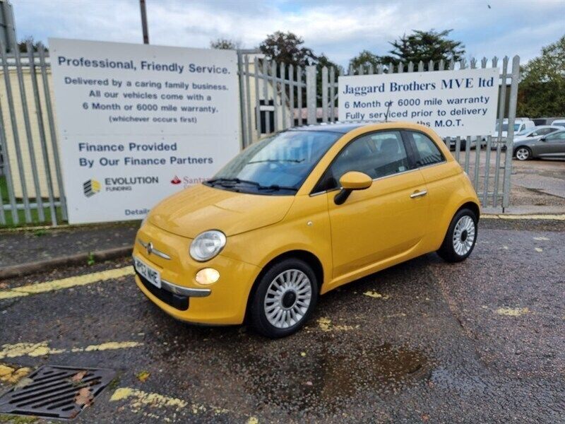 Yellow Used 2012 Fiat 500 Lounge Hatchback | £4,750 (Fair price) - Image 1/4