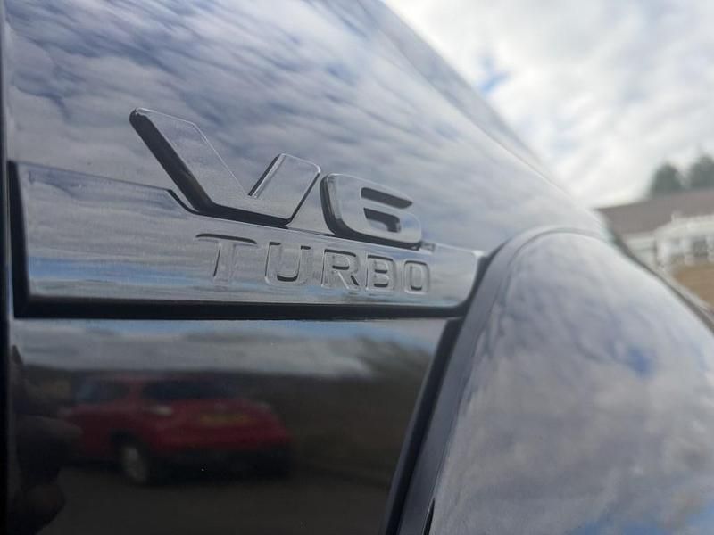 Used Mercedes X350 2020 Black Pickup