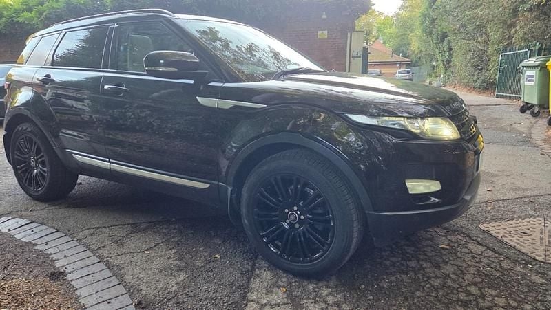 Black Used 2012 Land Rover Range Rover evoque Prestige Estate | £6,499 (Good price) - Image 1/4