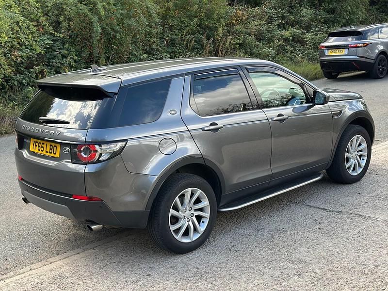 Used Land Rover Discovery Sport SE 180 HP (132 kW) 2015 Grey SUV