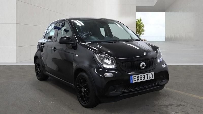 Used Smart ForFour Premium 71 HP (52 kW) 2018 Black Hatchback