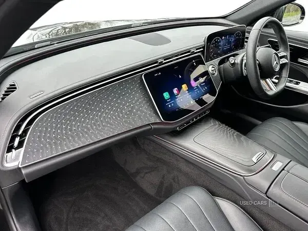 Used Mercedes E200 AMG line 204 HP (150 kW) 2025 Grey Estate