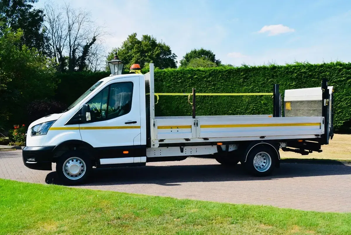 Used Ford Transit 130 HP (95 kW) 2022 White Van