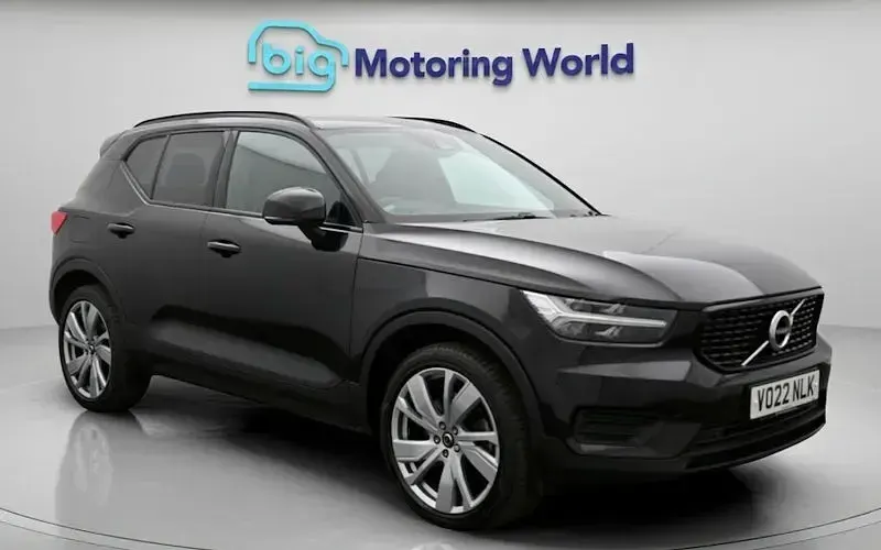 Used Volvo XC40 R-Design 262 HP (192 kW) 2021 SUV