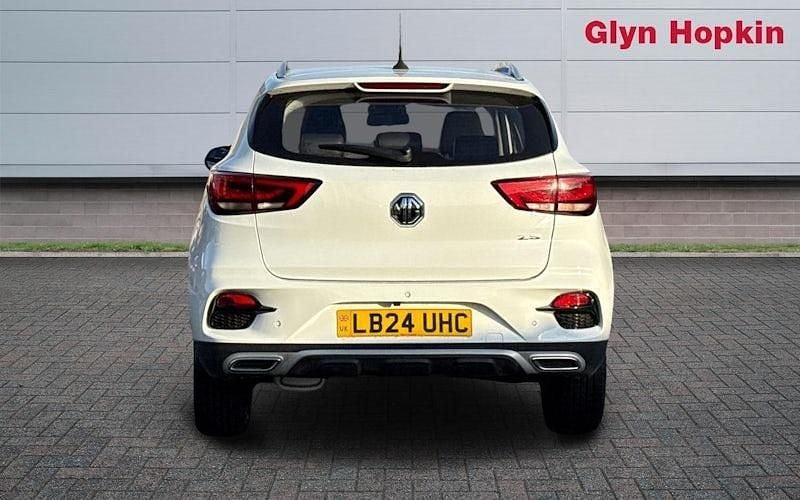 Used MG ZS Exclusive 111 HP (81 kW) 2024 SUV