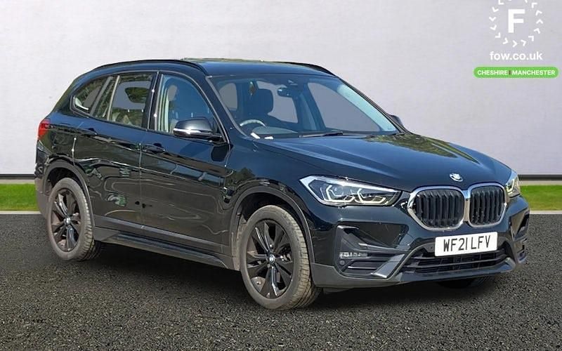 Begagnad BMW X1 Sport Line 140 HK (102 kW) 2020 SUV