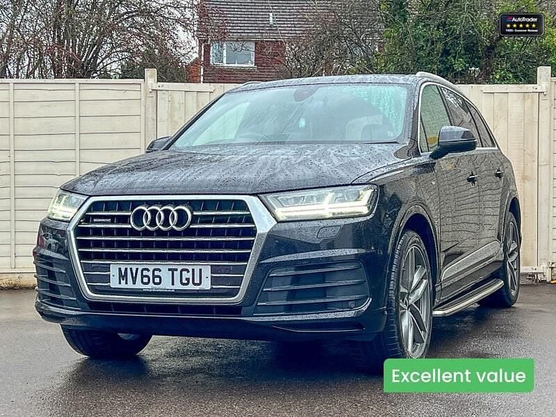 Black Used 2016 Audi Q7 S-Line SUV | £22,377 (Fair price) - Image 1/4