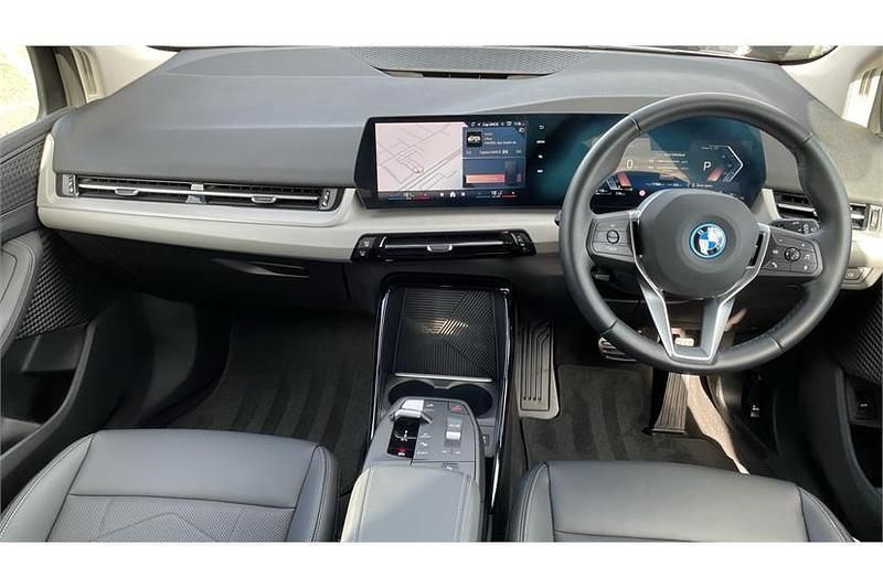 Used BMW 225 Sport Line 245 HP (180 kW) 2025 Skyscraper grey metallic Estate