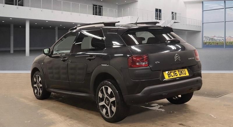 Used Citroën C4 Cactus Flair 2016 Black Hatchback