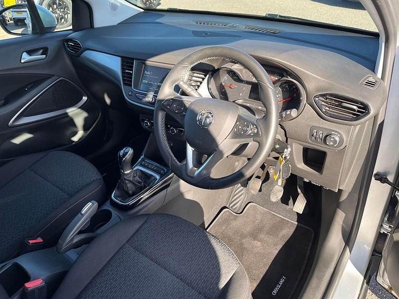 Used Vauxhall Crossland X 110 HP (80 kW) 2017 Grey SUV
