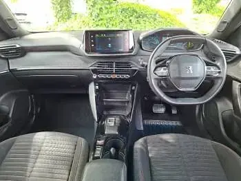 Used Peugeot e-2008 Active+ 100 kW (136 HP) 2023 White SUV