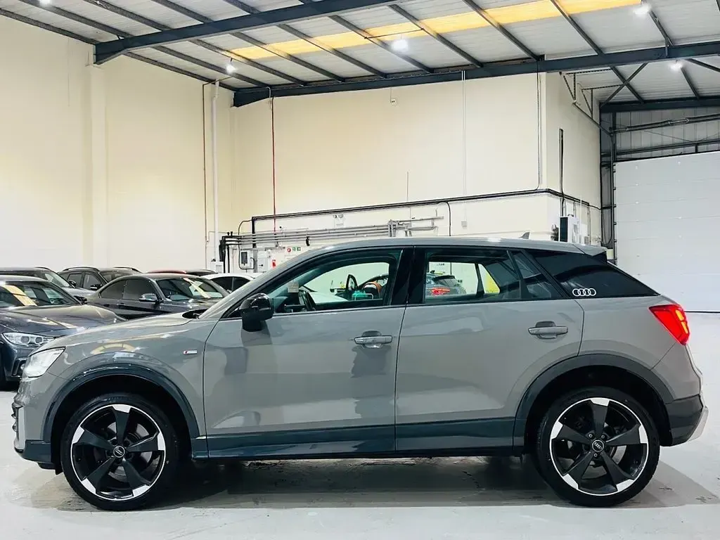 Used Audi Q2 Advanced 150 HP (110 kW) 2018 Grey SUV