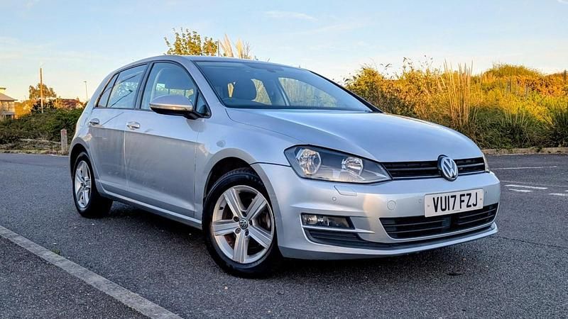 Second-hand VW Golf VII Edition 150 CP (110 kW) 2017 Argintiu Hatchback