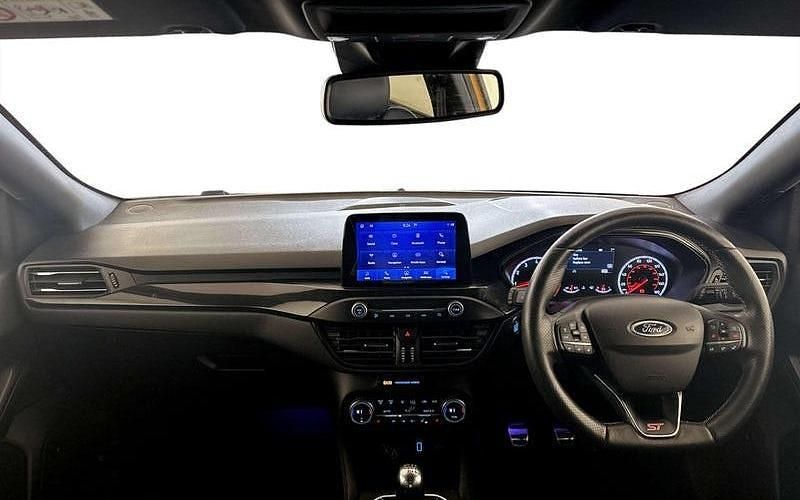 Used Ford Focus ST 280 HP (205 kW) 2021 Hatchback