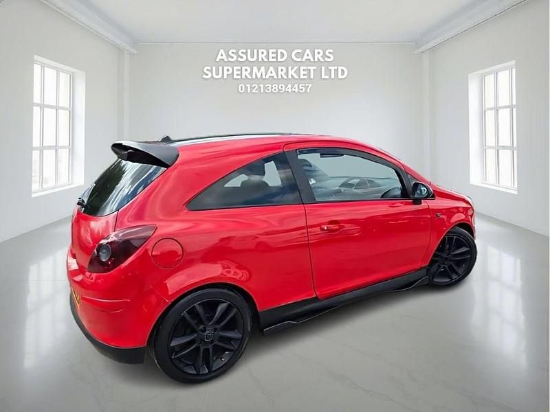 Used Vauxhall Corsa Edition 85 HP (62 kW) 2013 Red Hatchback