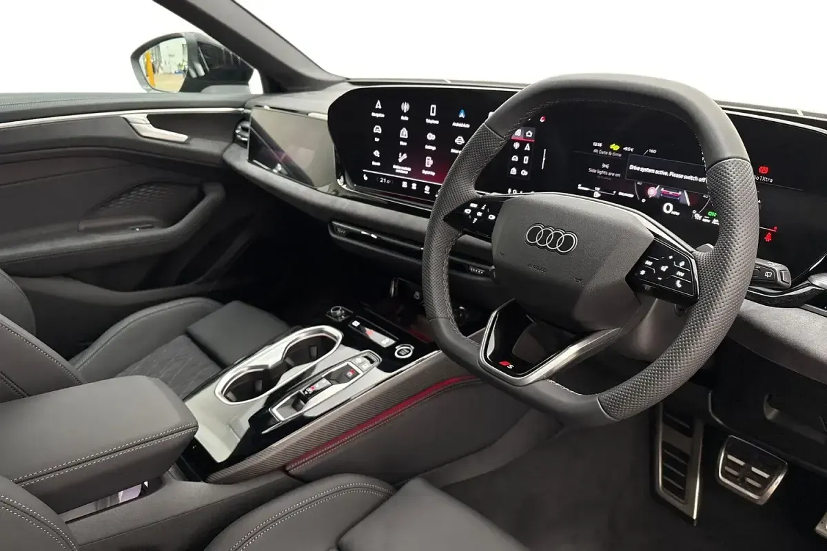 New Audi A6 Sport 204 HP (150 kW) 2026 Black Estate