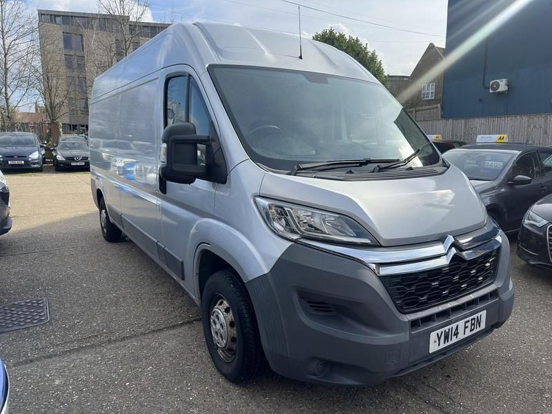 Used Citroën Relay 130 HP (95 kW) 2014 Silver Van