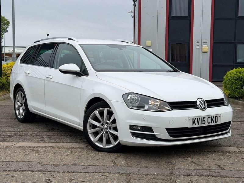 Begagnad VW Golf VII GT 2015 Vit Kombi