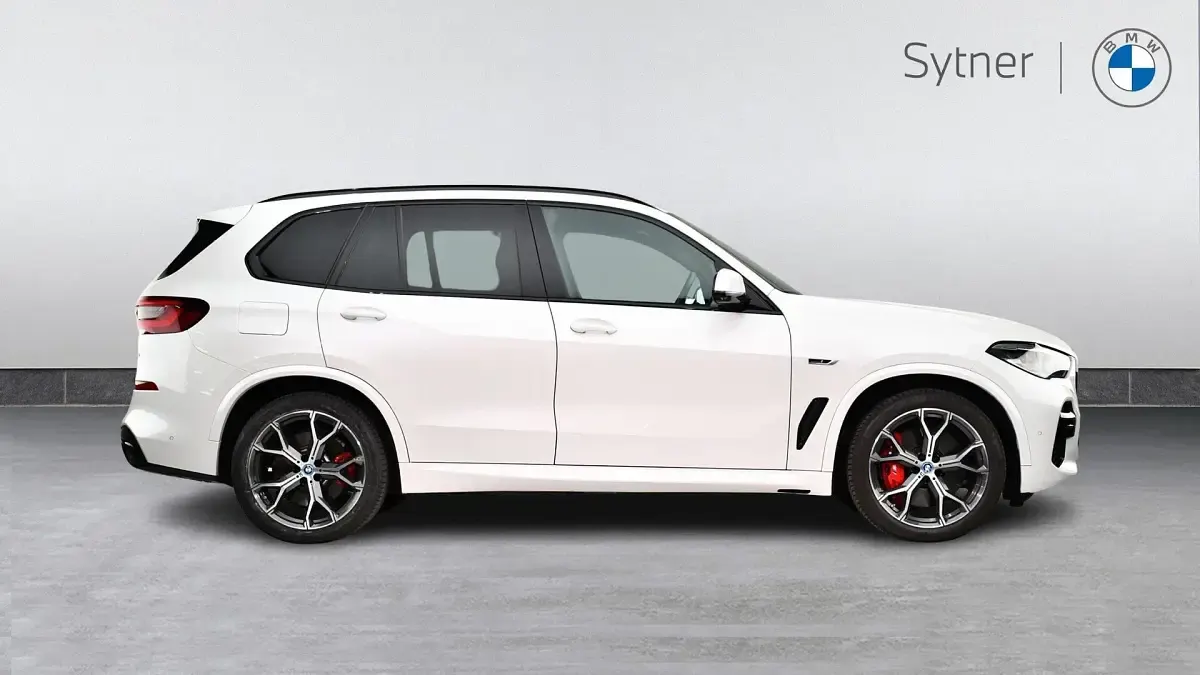 Gebraucht BMW X5 M Sport 389 PS (286 kW) 2021 Weiß SUV