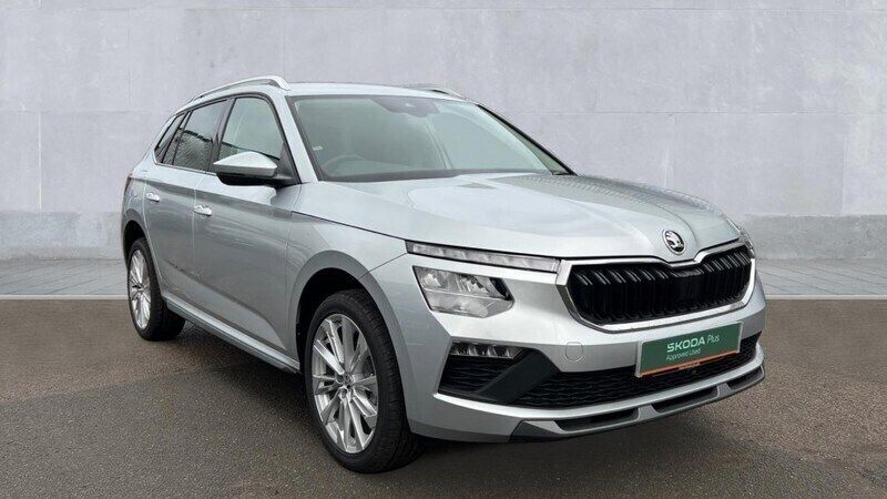 Brilliant silver metallic Used 2025 Skoda Kamiq SE L SUV | £23,067 (A bit pricey) - Image 1/4