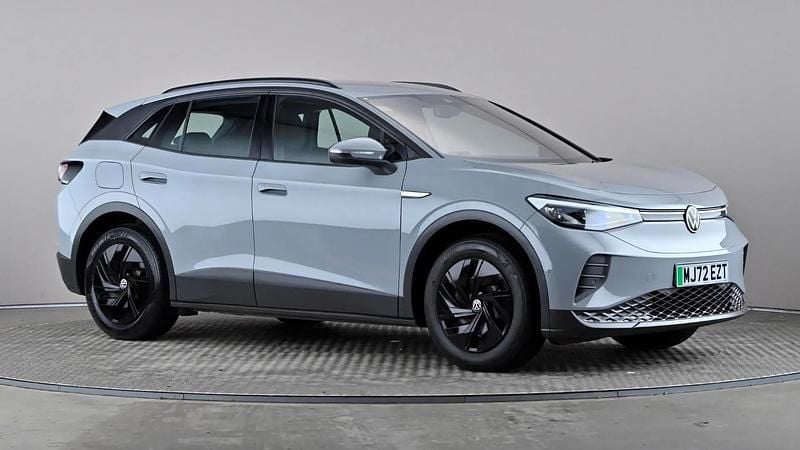Grey Used 2022 VW ID.4 Pure SUV | £17,588 (Fair price) - Image 1/3