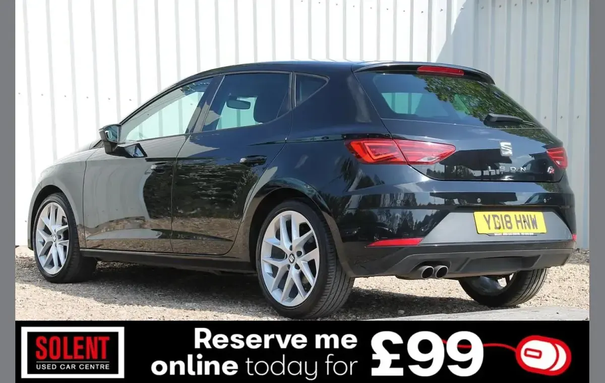 Second-hand Seat Leon FR 125 CP (91 kW) 2018 Negru Hatchback