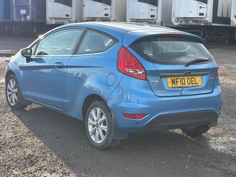 Used Ford Fiesta Zetec 2010 Blue Hatchback