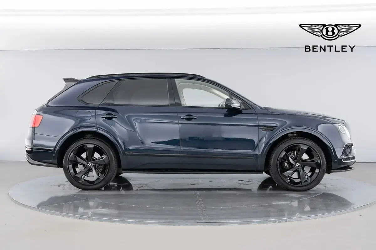 Used Bentley Bentayga 2019 Dark sapphire SUV