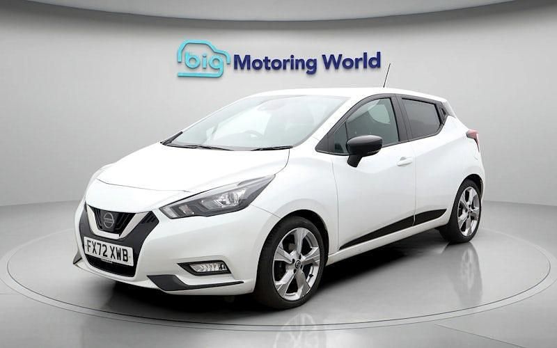 Używany Nissan Micra S 92 KM (67 kW) 2022 Biały Hatchback