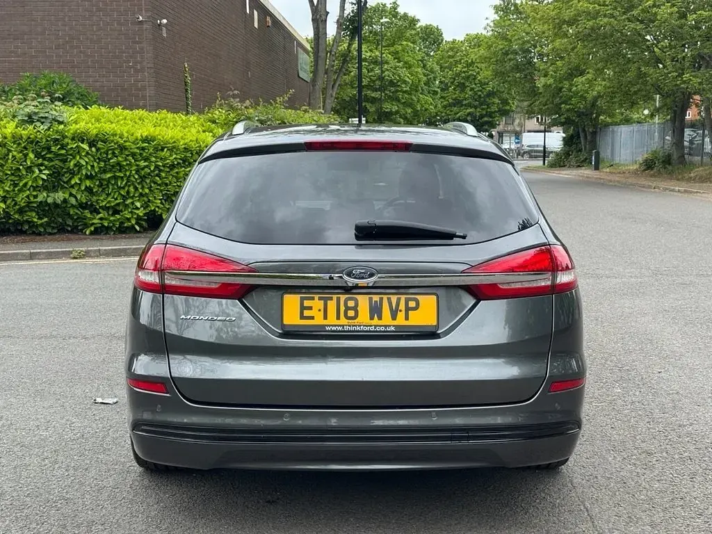 Used Ford Mondeo Titanium 165 HP (121 kW) 2018 Grey Estate