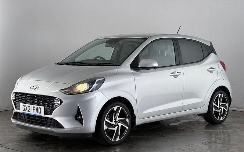 Used Hyundai i10 Premium 84 HP (61 kW) 2023 Hatchback