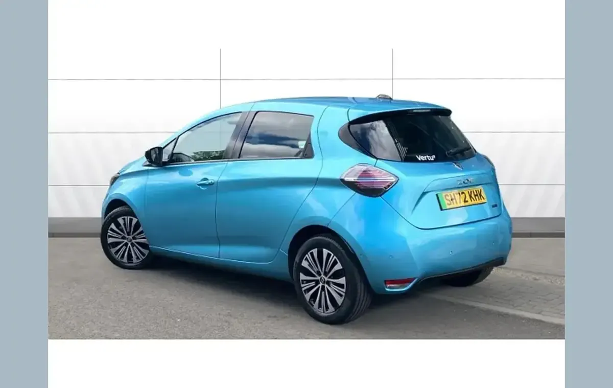 Used Renault Zoe Techno 100 kW (136 HP) 2022 Blue Hatchback