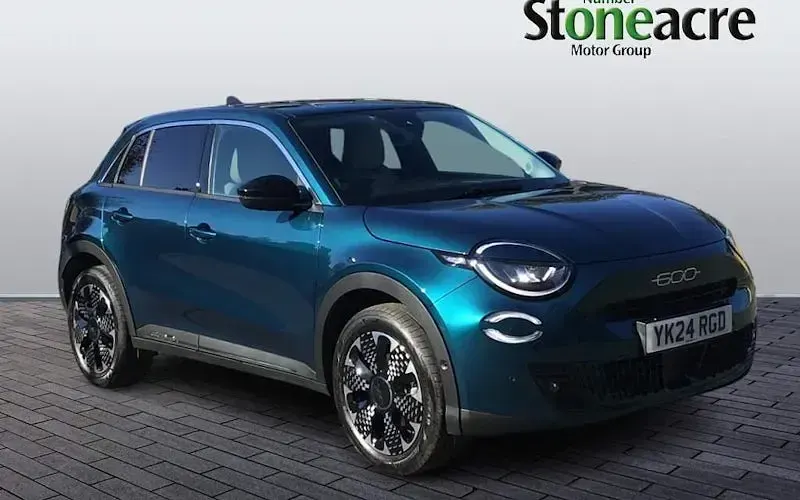 Used Fiat 600 101 HP (74 kW) 2025 SUV