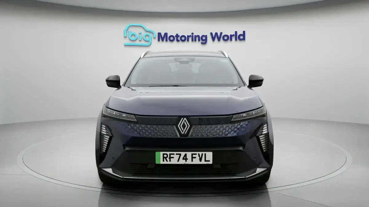Used Renault Scenic E-Tech Iconic 160 kW (218 HP) 2024 SUV