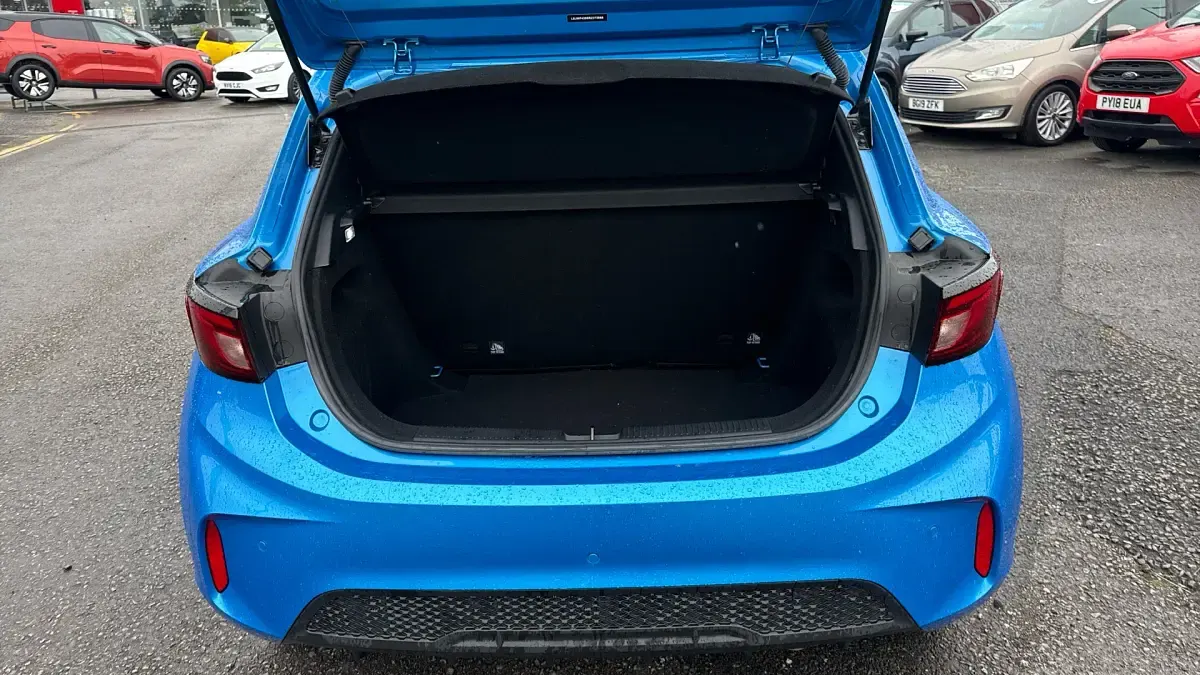 Used MG MG3 Trophy 194 HP (142 kW) 2024 Blue Hatchback