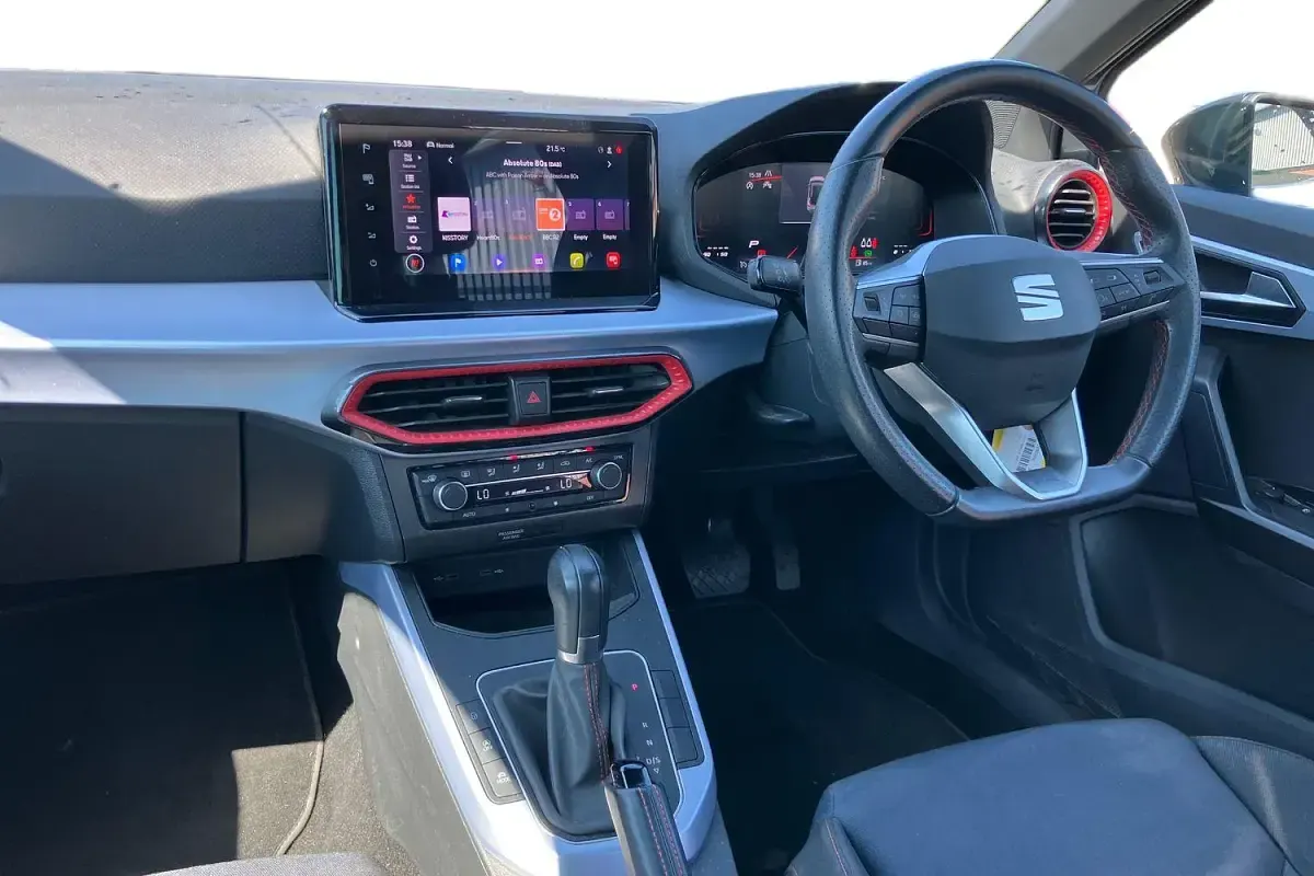 Used Seat Arona FR 150 HP (110 kW) 2023 Grey SUV
