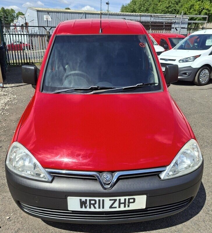 Image 2/4