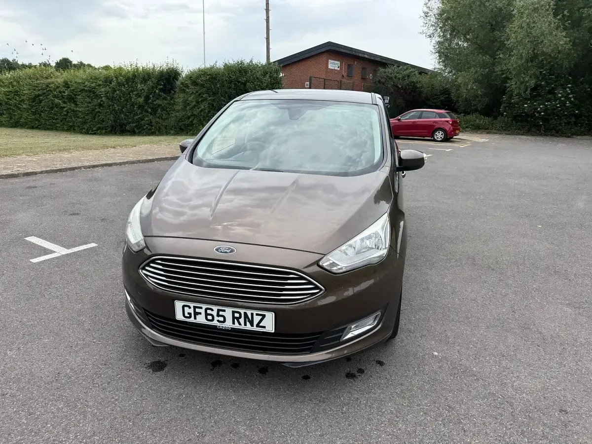 Used Ford C-MAX Titanium 150 HP (110 kW) 2015 Brown MPV