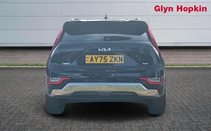 Used Kia Niro 129 HP (94 kW) 2025 Black SUV