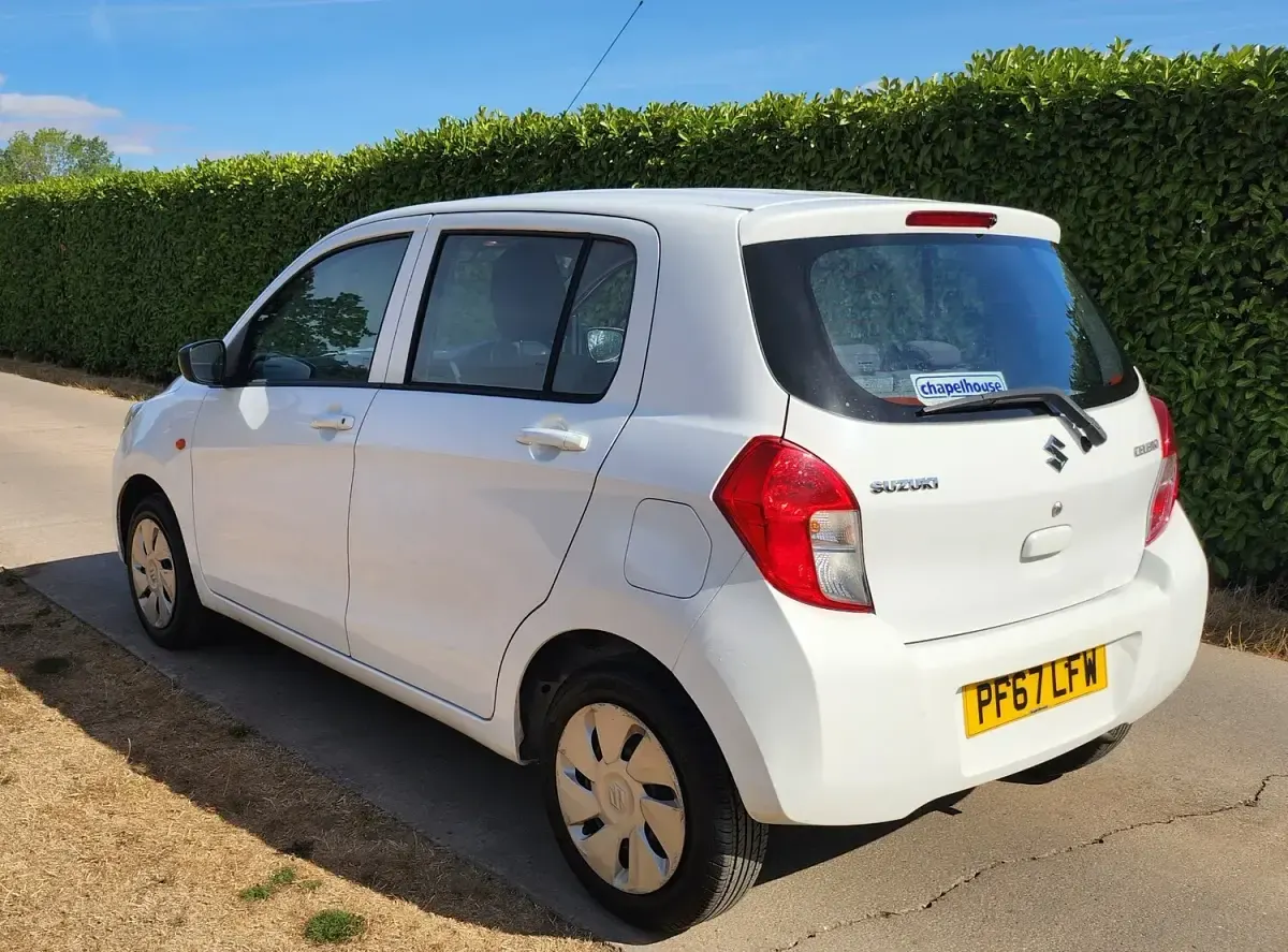 Used Suzuki Celerio 68 HP (50 kW) 2017 White Hatchback