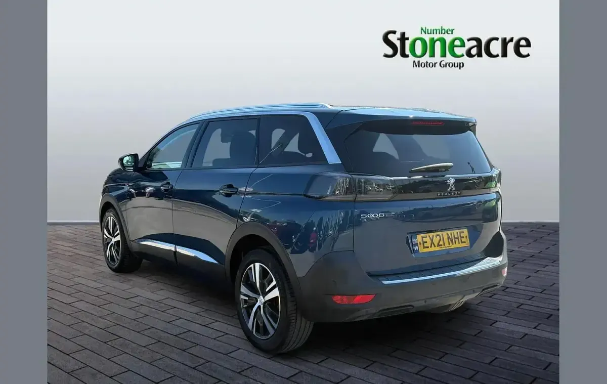 Used Peugeot 5008 Allure Premium 130 HP (95 kW) 2021 Blue SUV