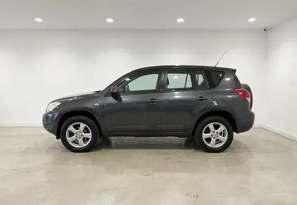 Used Toyota RAV4 149 HP (109 kW) 2006 Grey SUV