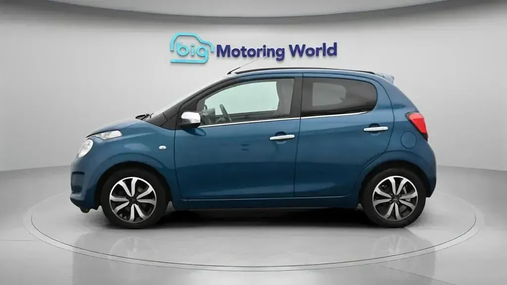 Used Citroën C1 Shine 72 HP (52 kW) 2021 Green Hatchback