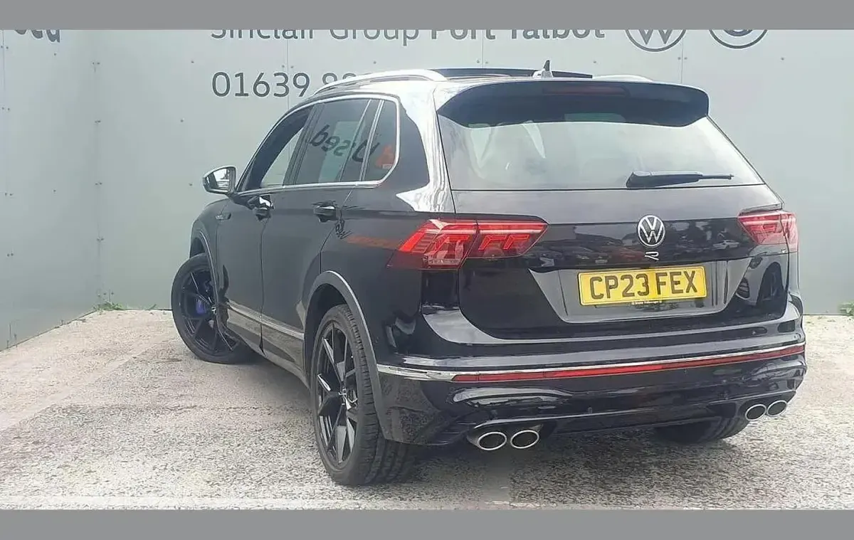 Used VW Tiguan R 320 HP (235 kW) 2023 Black SUV