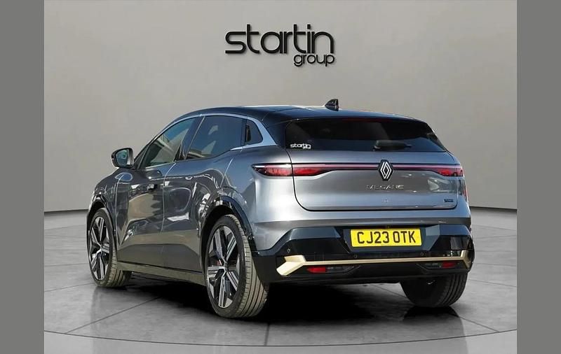 Used Renault Megane E-Tech Iconic 160 kW (218 HP) 2023 Other Hatchback