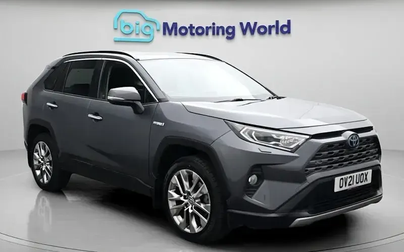Used Toyota RAV4 Hybrid 219 HP (161 kW) 2021 SUV