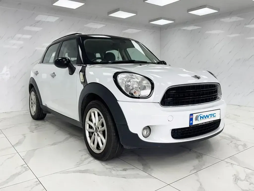 Używany Mini Countryman 2015 Biały SUV